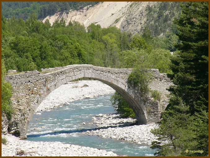 002_Pont du moulin.JPG