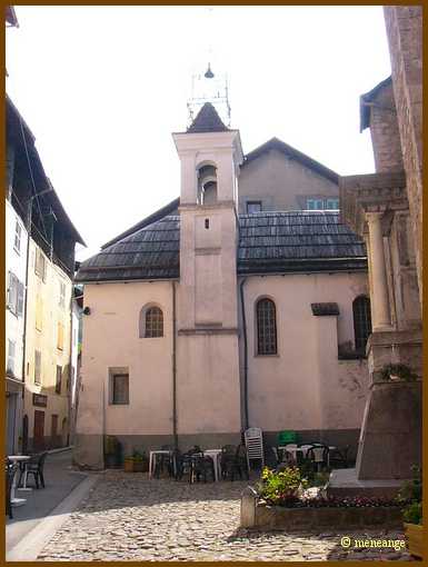 014_Egise et chapelle.JPG