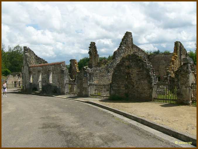 005_Oradour sur Glane.JPG